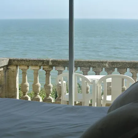 Primavera Saint-Palais-sur-Mer