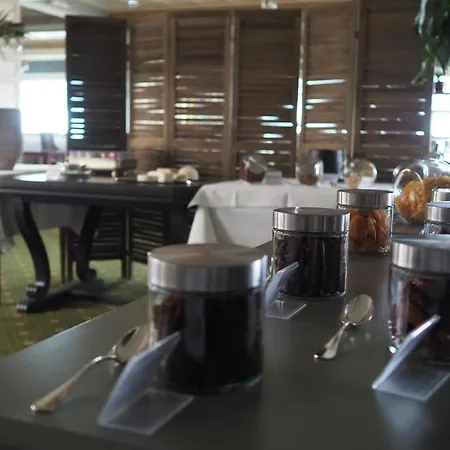 Hotel Primavera 3*